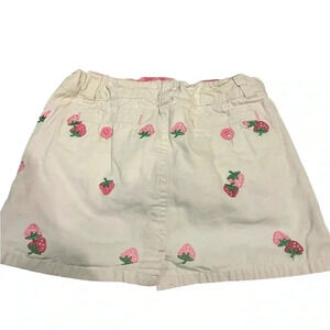 Lilly Pulitzer White Strawberry Skorts
